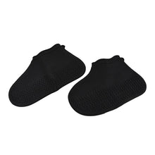 17981 Non-Slip Silicone Rain Reusable Anti skid Waterproof Fordable Boot Shoe Cover (Small Size/ 1 Pair)