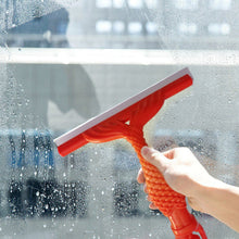 6160 multi p wiper widely used in bathrooms and kitchens to clean wet and dirty surfaces and the floor looks clean