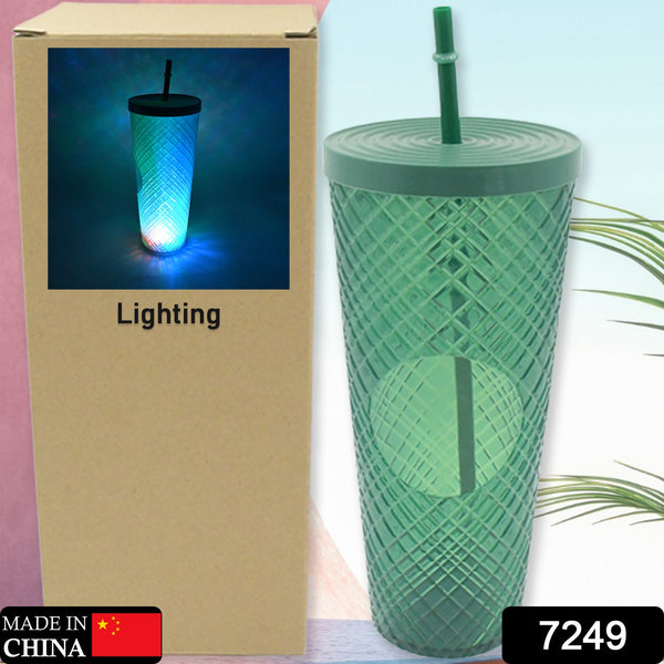 7249 cup with straw n lighting