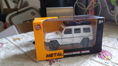 17748_metal_pull_back_car_toy