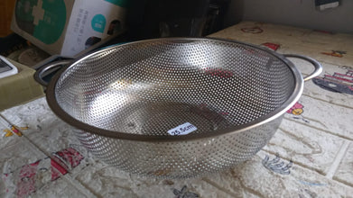 5754 stainless steel colander with handle large metal mesh basket strainer for pasta spaghetti berry veggies fruits kitchen food colander dishwasher safe 1 pc 25 5 cm